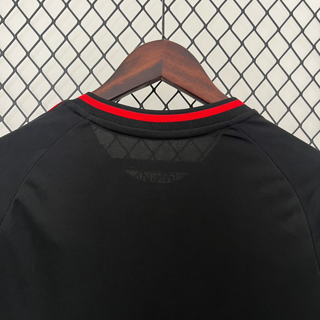 Japan Black Mountain Kit