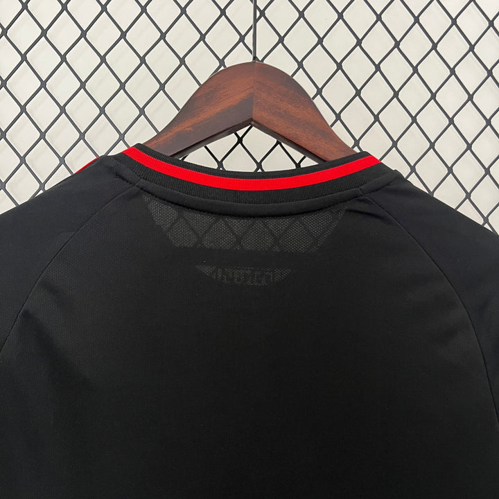 Japan Black Mountain Kit