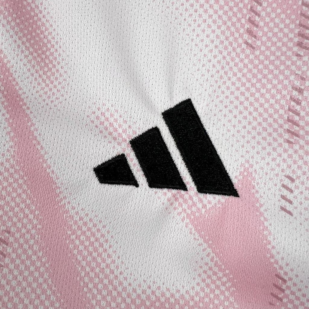Real Madrid Pink Dream Kit