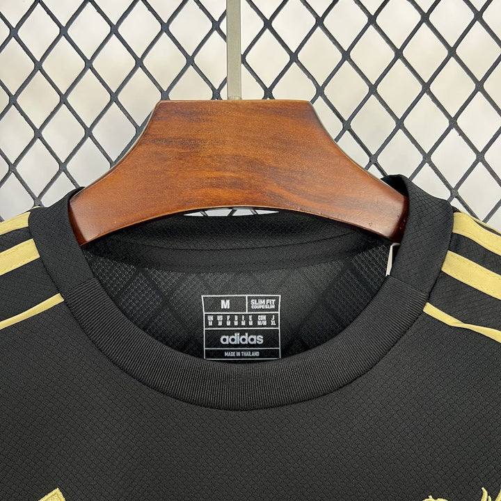 Liverpool Black Gold Kit