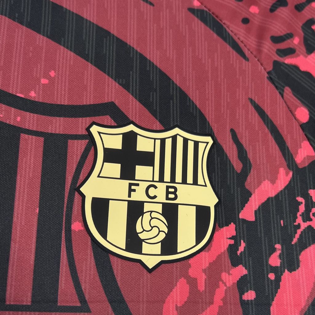 Barcelona Red Legacy Kit