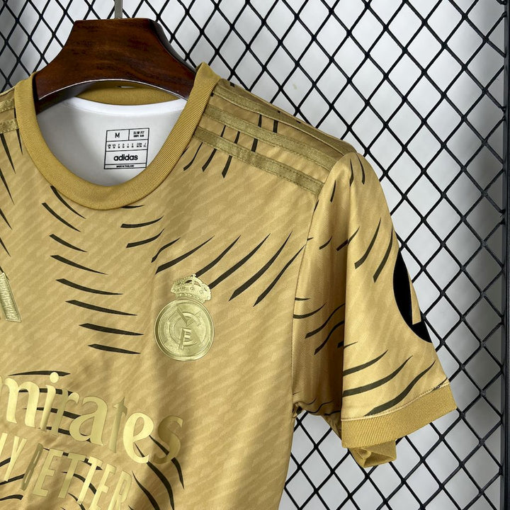 Real Madrid Gold Kit