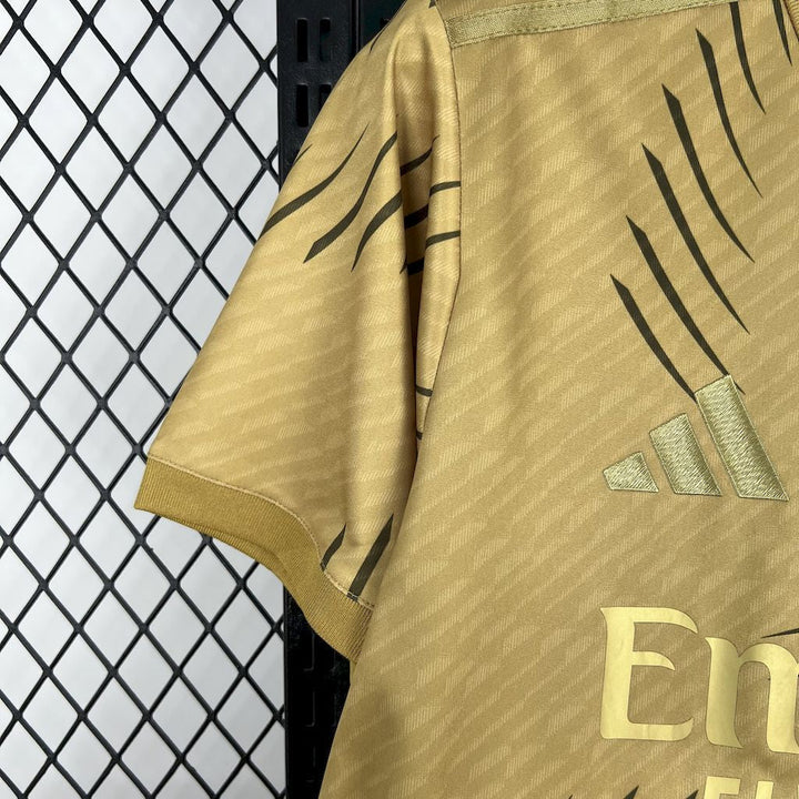 Real Madrid Gold Kit