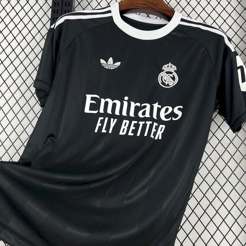 Real Madrid Black Special Kit
