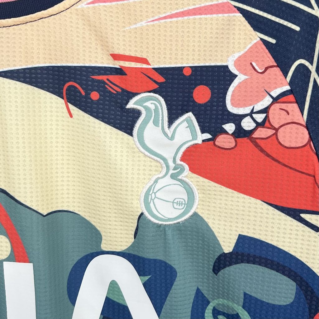 Tottenham Spurs Hokusai Kit