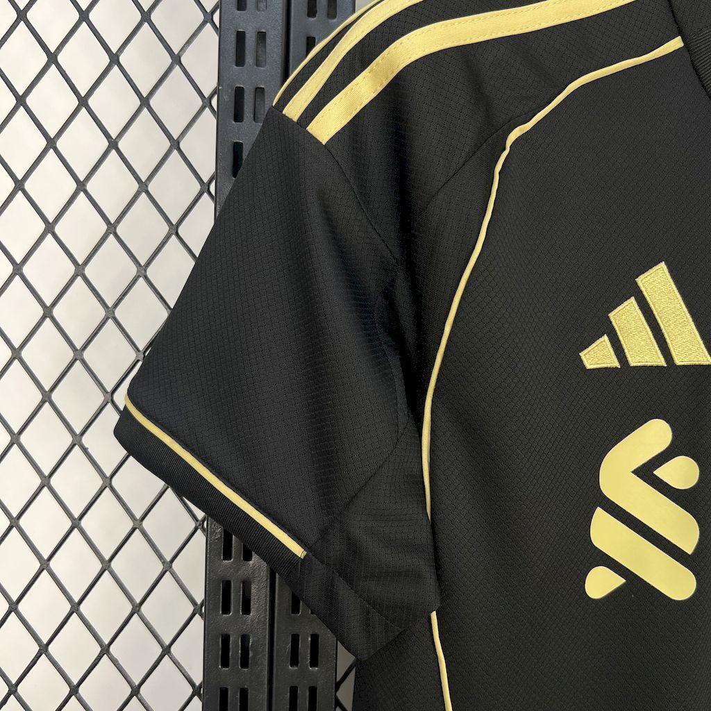 Liverpool Black Gold Kit